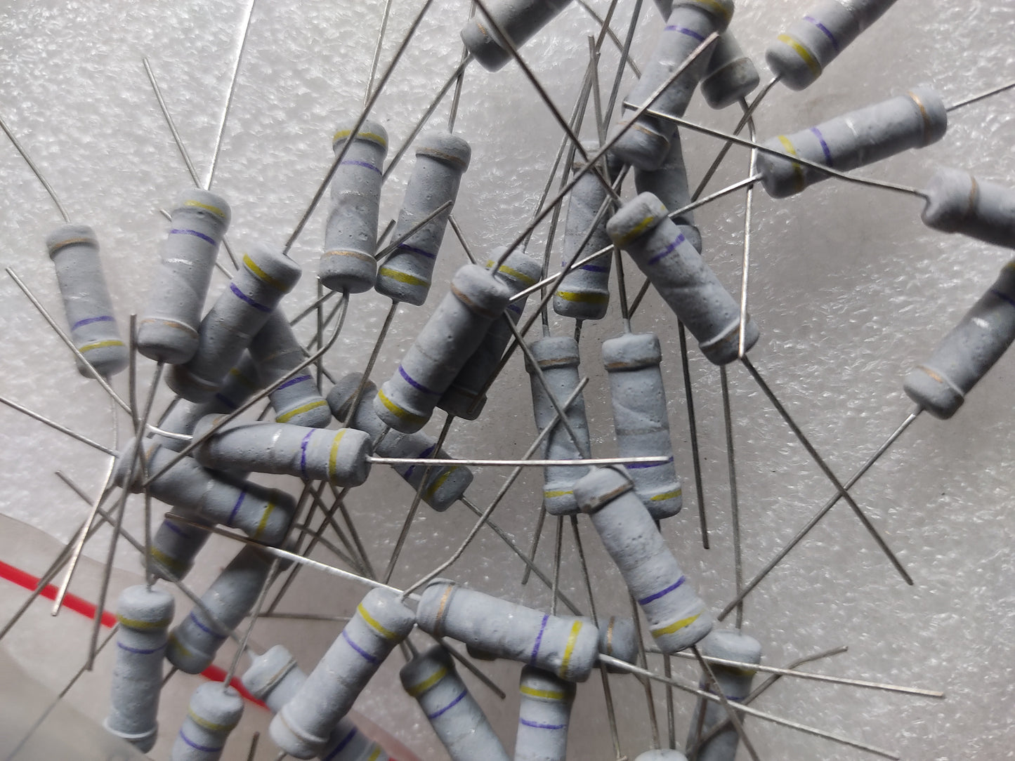 0.47 OHM 2W