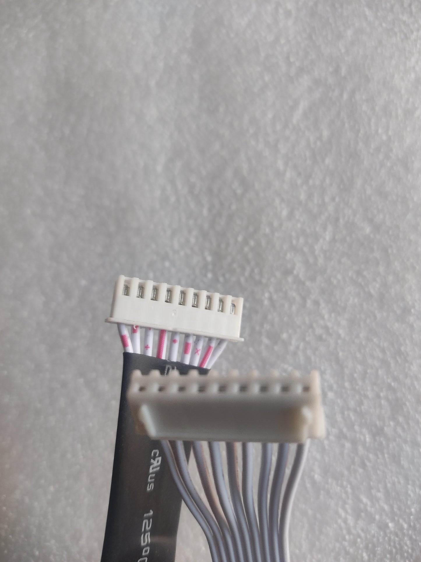9 pin cable female from cpu to mppt