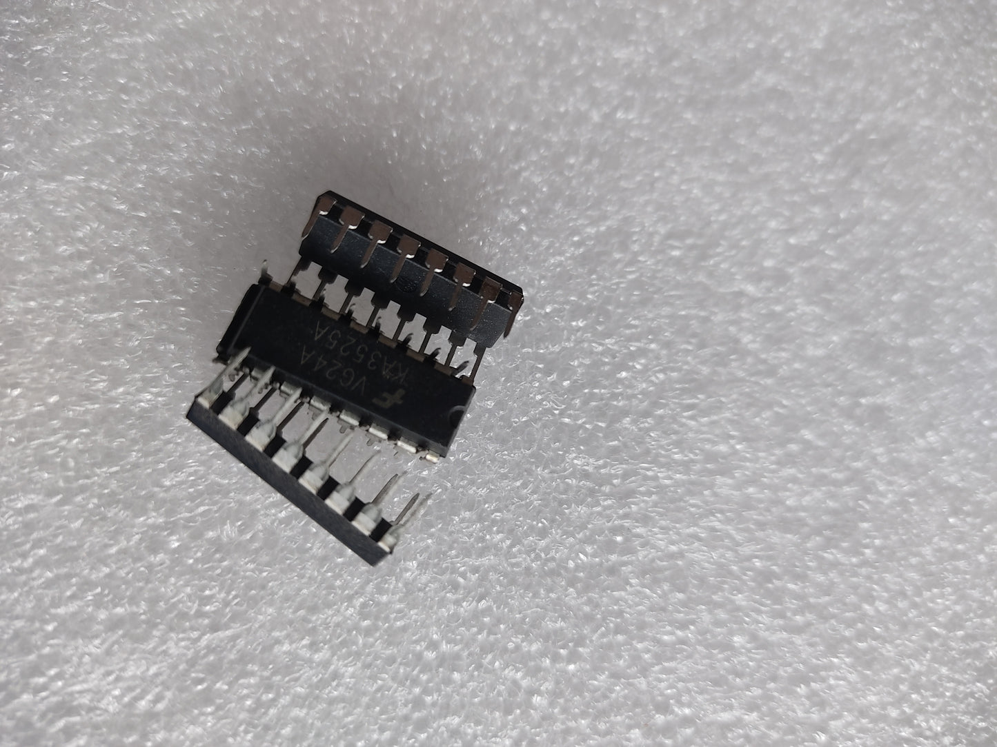 IC KA3525 IC