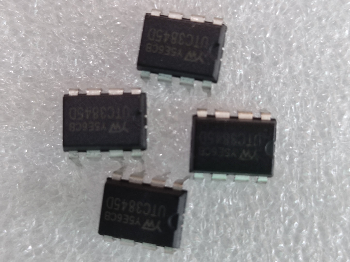 UC 3845