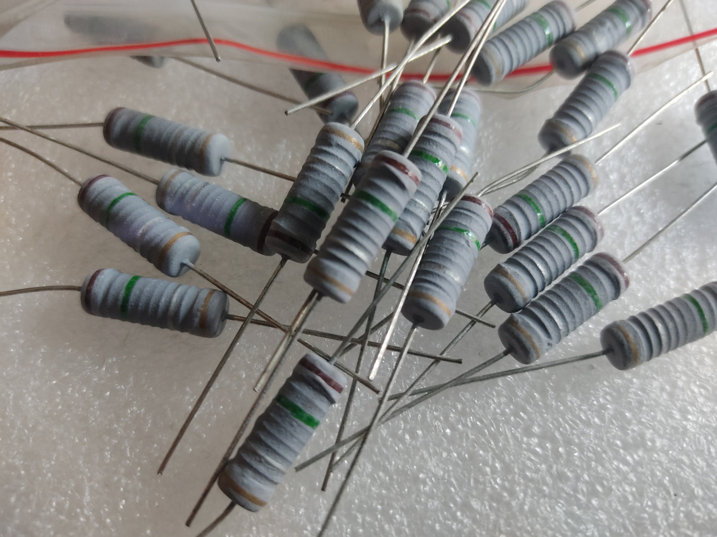 R 0.15 OHM 3W