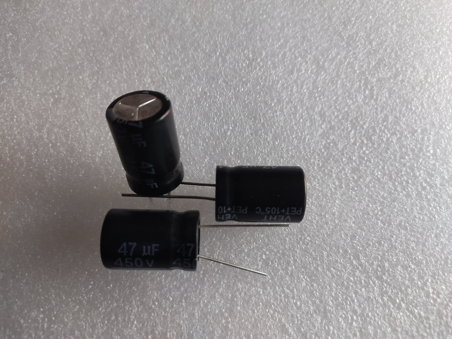 450v 47uf