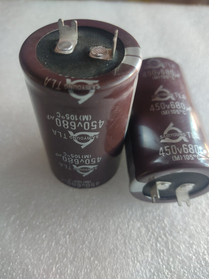 CAPACITOR 450v 680uf