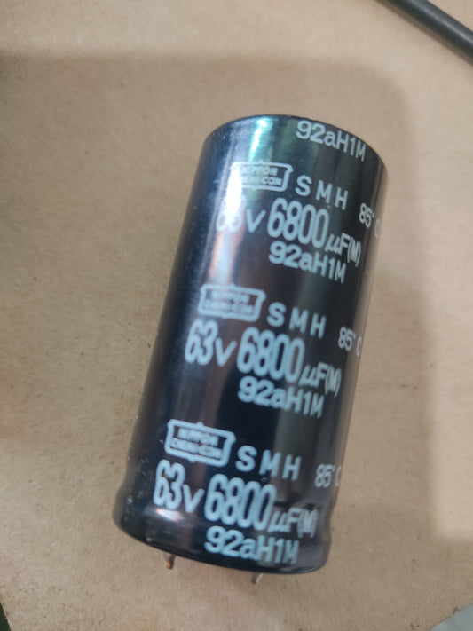 CAPICITOR 63v 6800uf