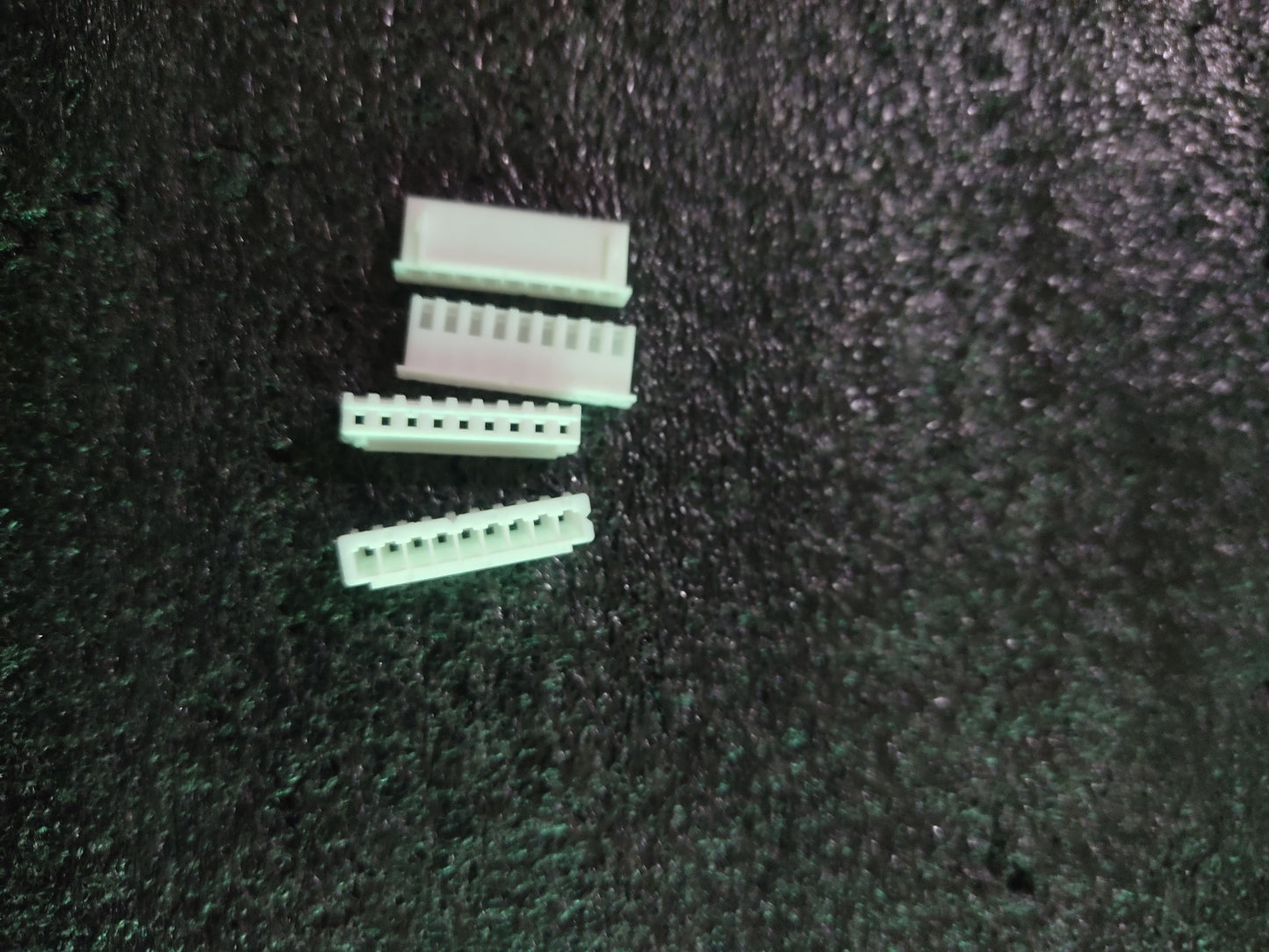 9 pin female cable connector