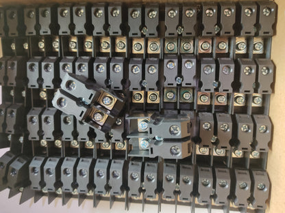 AC INPUT OUTPUT CONNECTOR 2 PIN