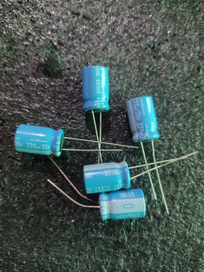 CAPICITOR 35V 220UF