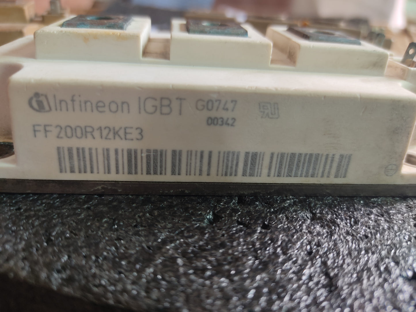 INFINEON IGBT 200 A