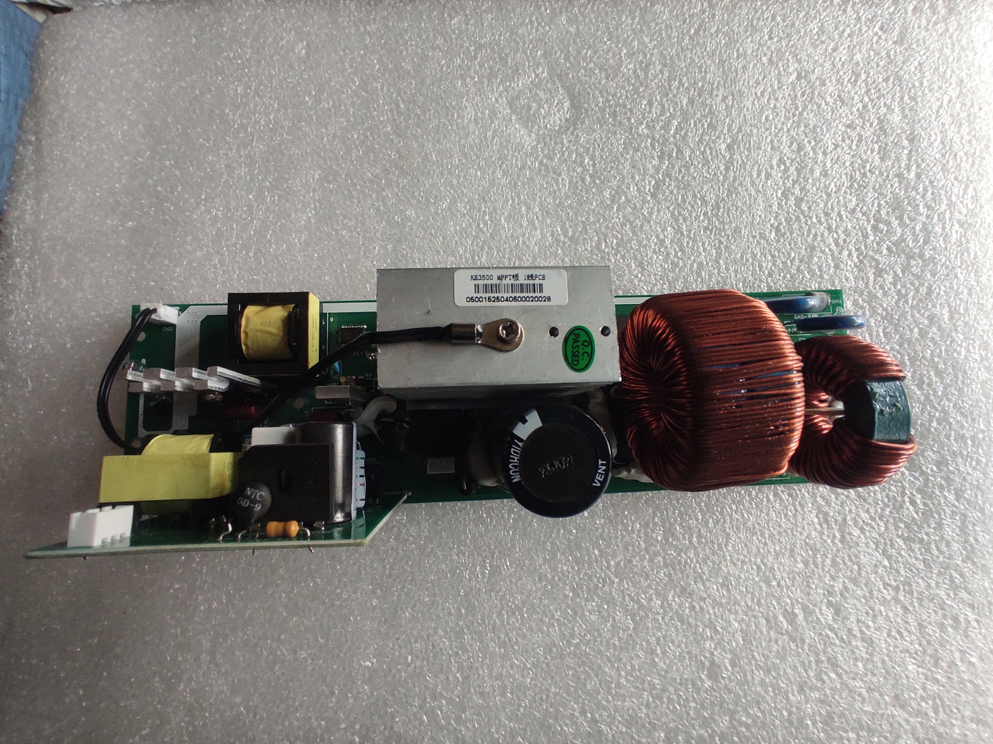 MPPT CONTROLLER